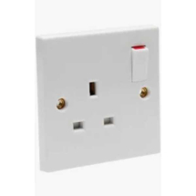 1 Gang Switched 13amp Socket White